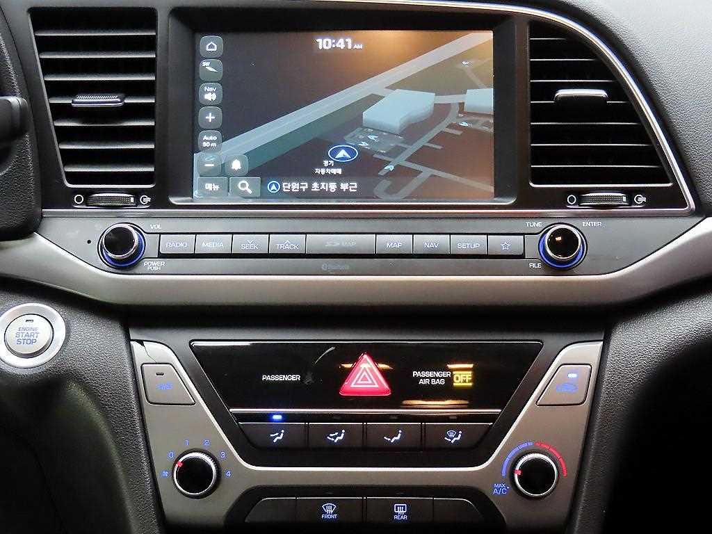 HYUNDAI Avante 2018 - Importación desde Corea - HF Imports Iquique - Foto 15