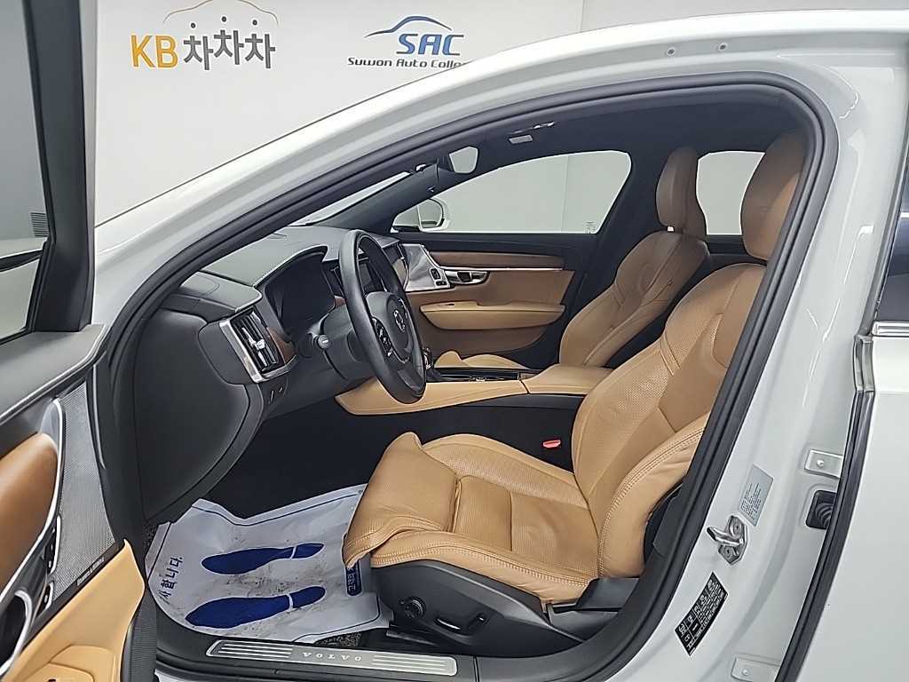 Volvo S90 - Vista 11