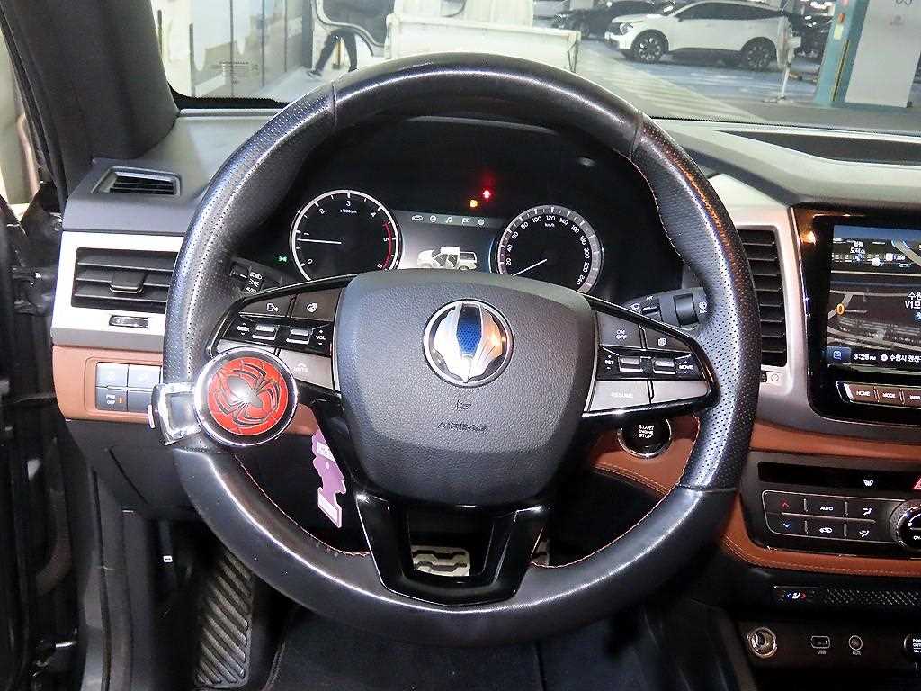 Ssangyong Rexton - Vista 8