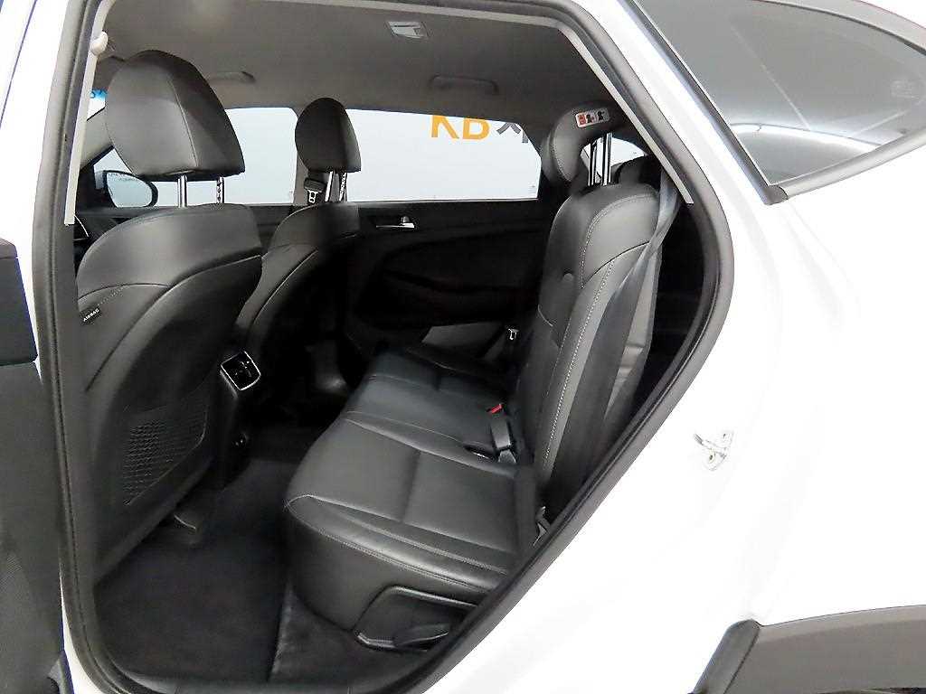 HYUNDAI Tucson - Vista 6