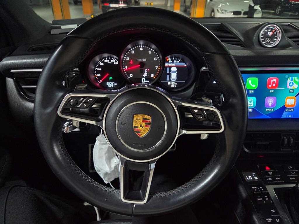 Porsche Macan - Vista 11