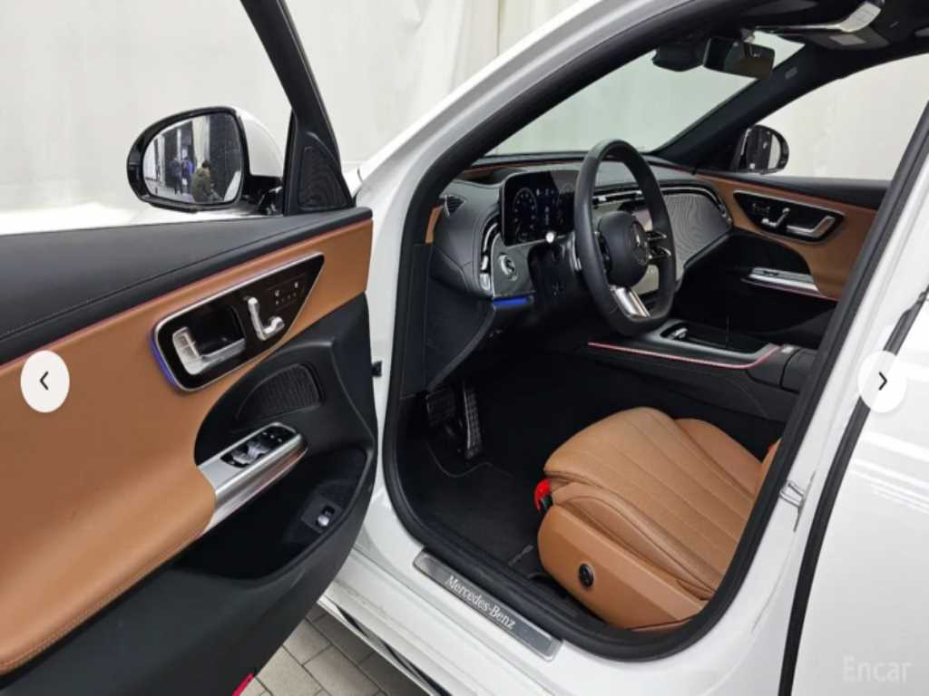 Mercedes Benz E class - Vista 10