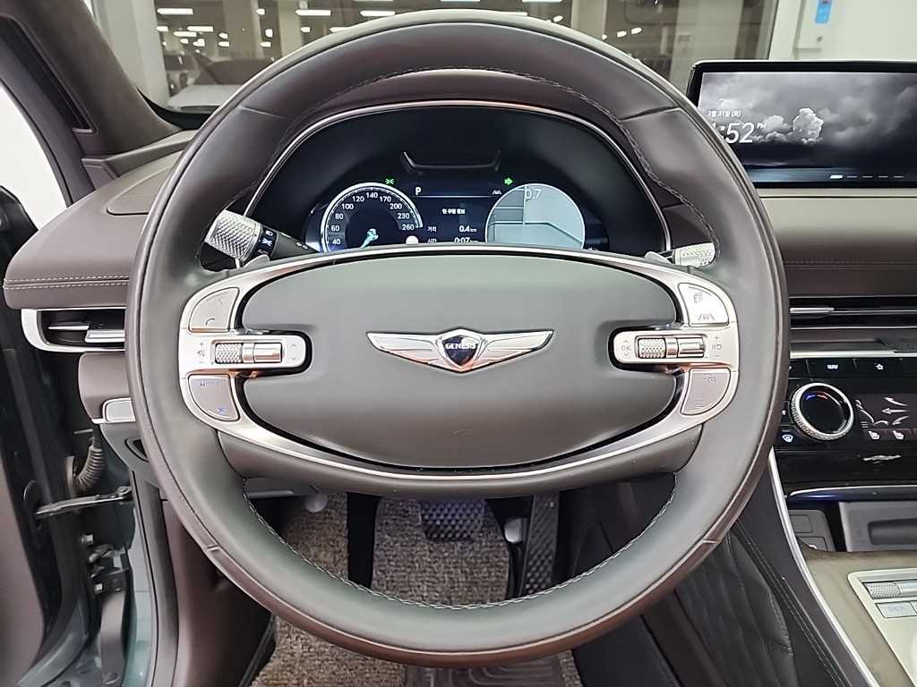 Genesis GV80 - Vista 9