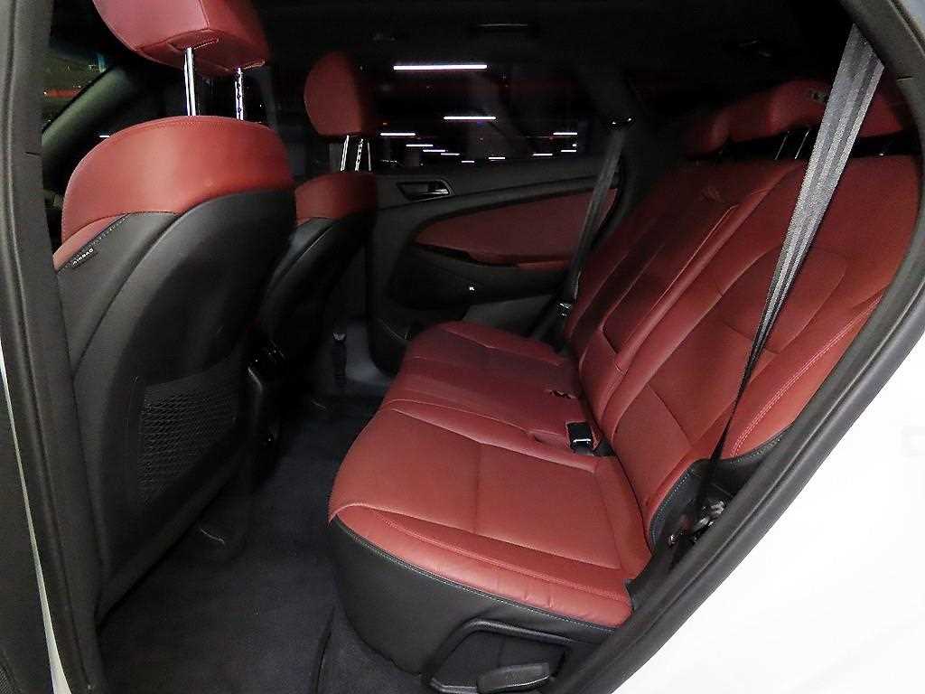 HYUNDAI Tucson - Vista 7