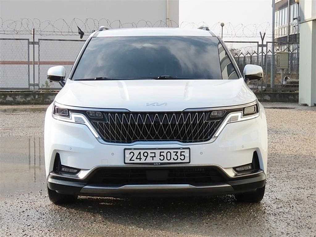 KIA Carnival 2023 Blanco - Importación desde Corea - HF Imports Iquique - Foto 1