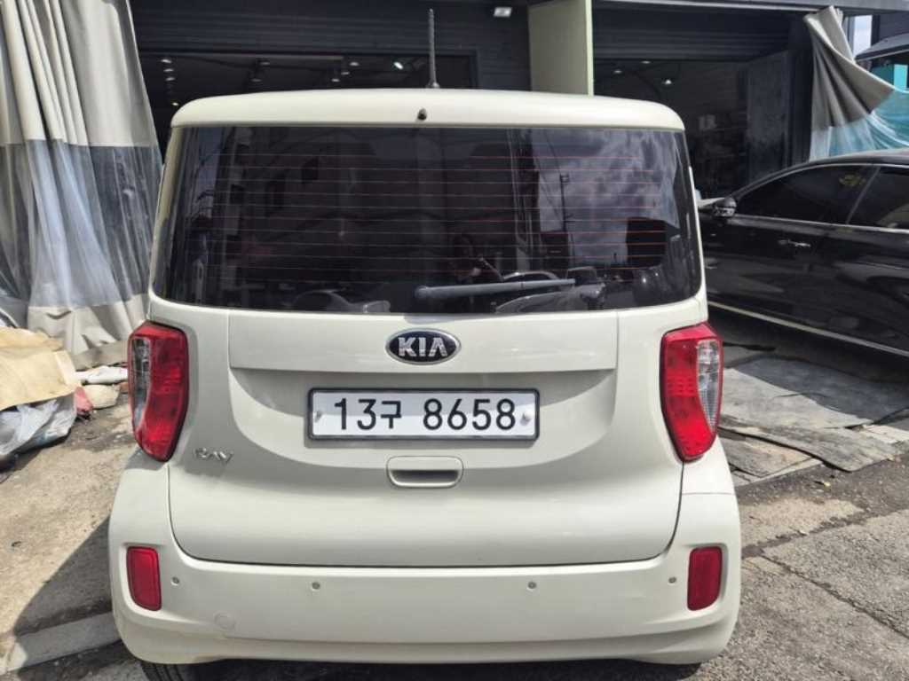 KIA Ray - Vista 3