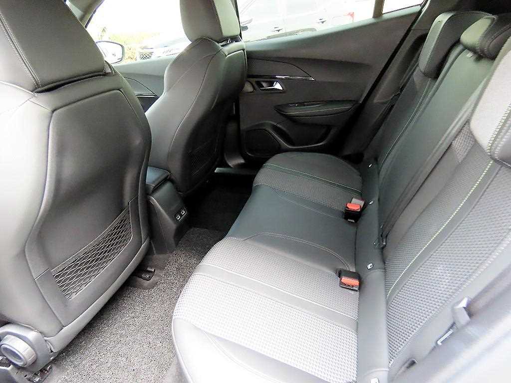 Peugeot 2008 - Vista 6