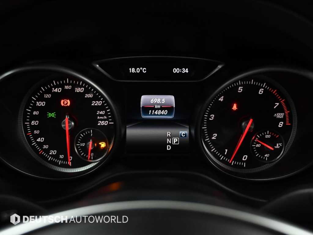 Mercedes Benz CLA Class - Vista 8