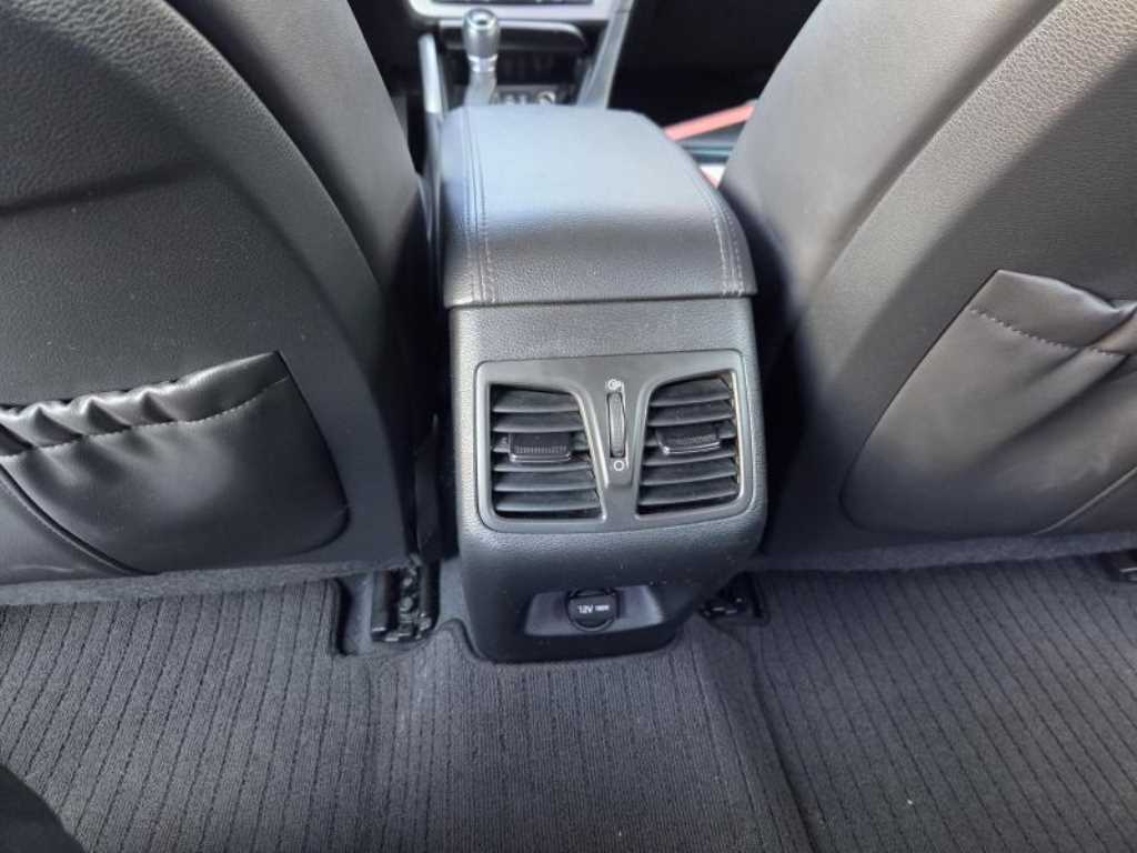 HYUNDAI Sonata - Vista 11