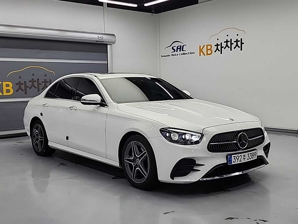 Mercedes Benz E class - Vista 4