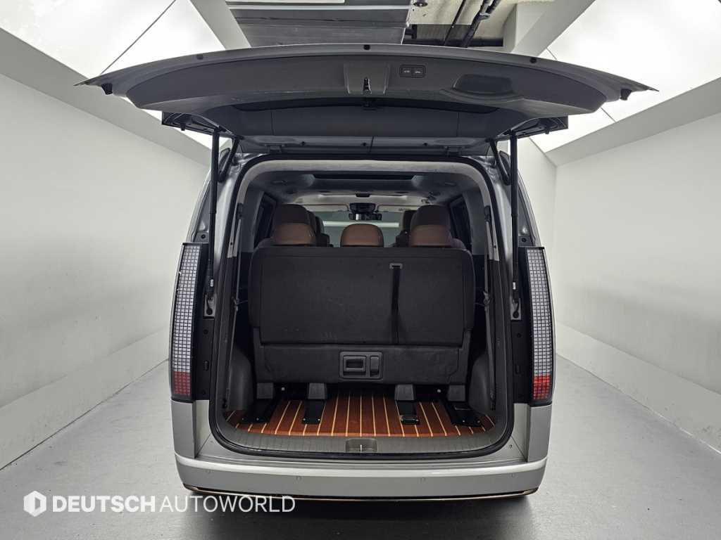 HYUNDAI Staria 2023 Gris - Importación desde Corea - HF Imports Iquique - Foto 19