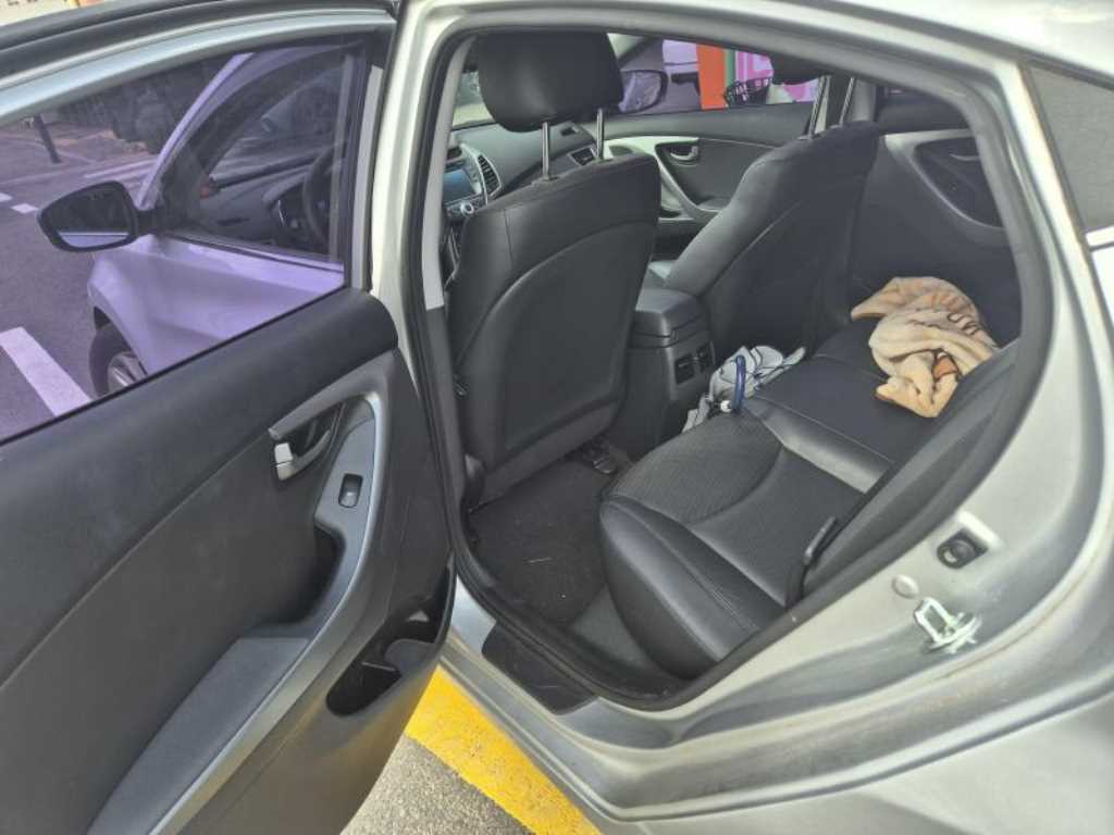 HYUNDAI Avante 2016 - Importación desde Corea - HF Imports Iquique - Foto 14