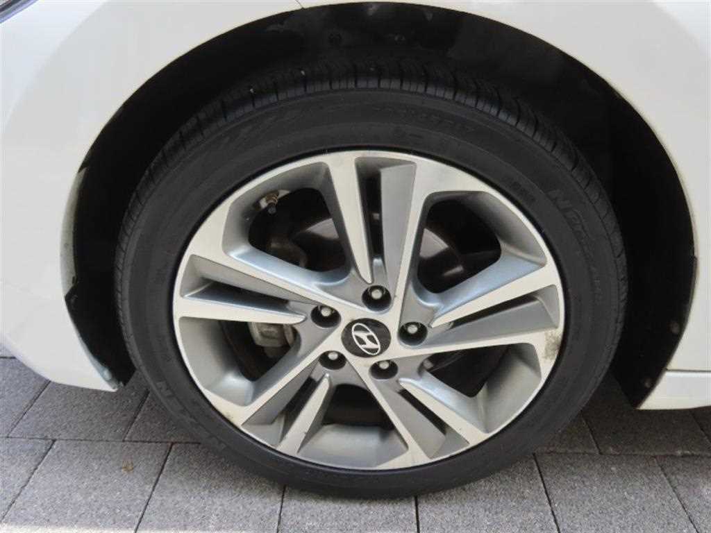 HYUNDAI Avante 2018 - Importación desde Corea - HF Imports Iquique - Foto 17