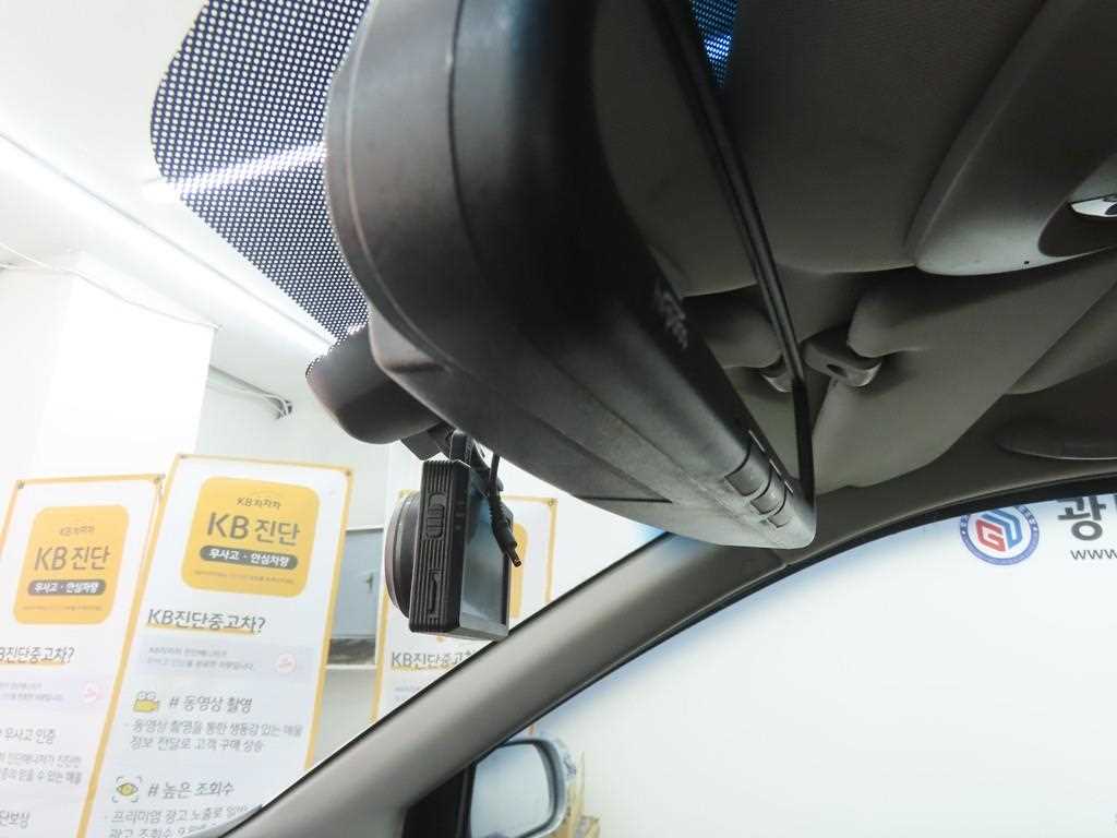 Ssangyong Korando - Vista 11