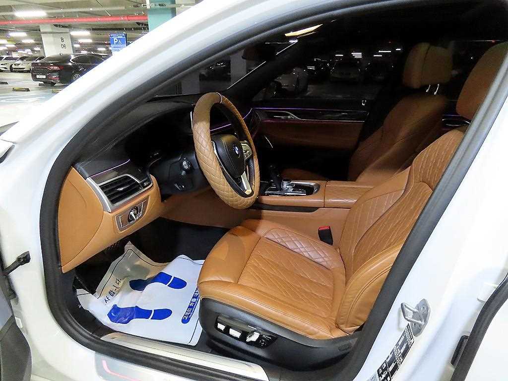 BMW 7 Series - Vista 6