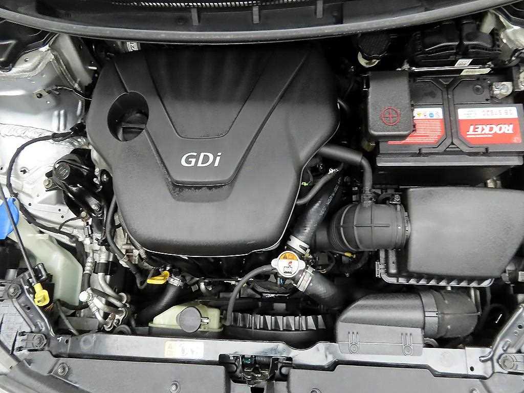 KIA K3 2015 Plateado - Importación desde Corea - HF Imports Iquique - Foto 20