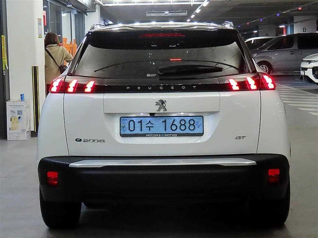 Peugeot 2008 - Vista 5
