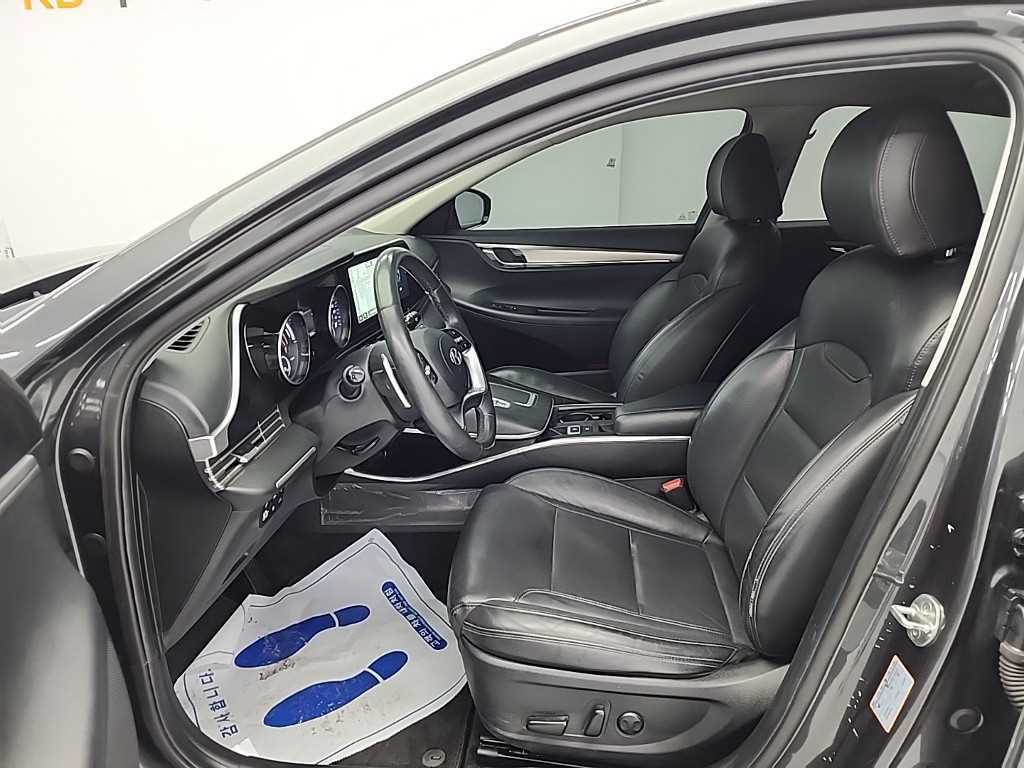 HYUNDAI Grandeur - Vista 11