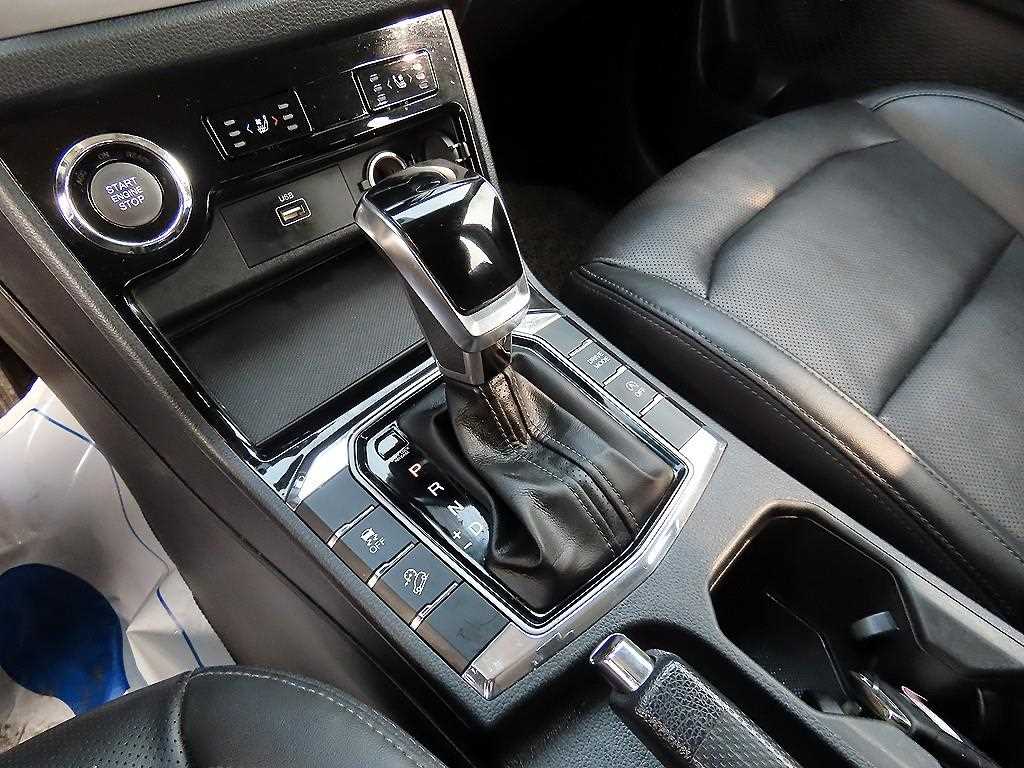 Ssangyong Korando - Vista 10