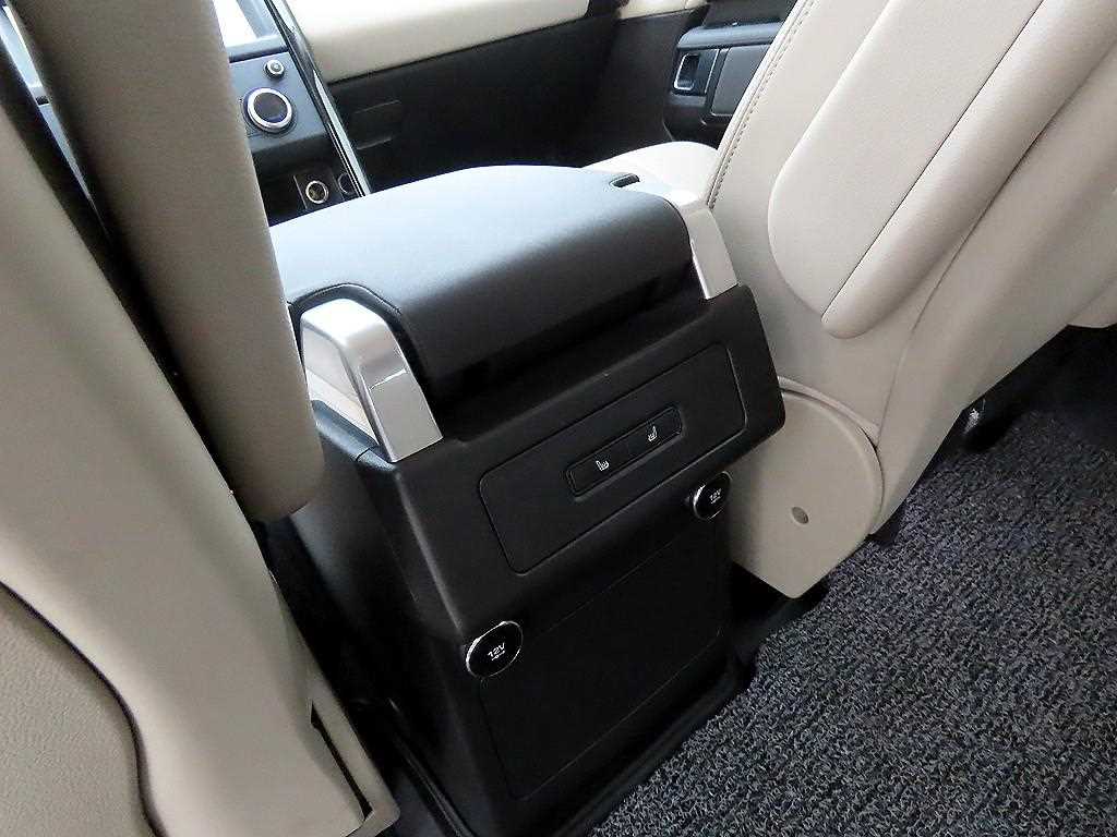 Land Rover Discovery 2018 Gris - Importación desde Corea - HF Imports Iquique - Foto 15