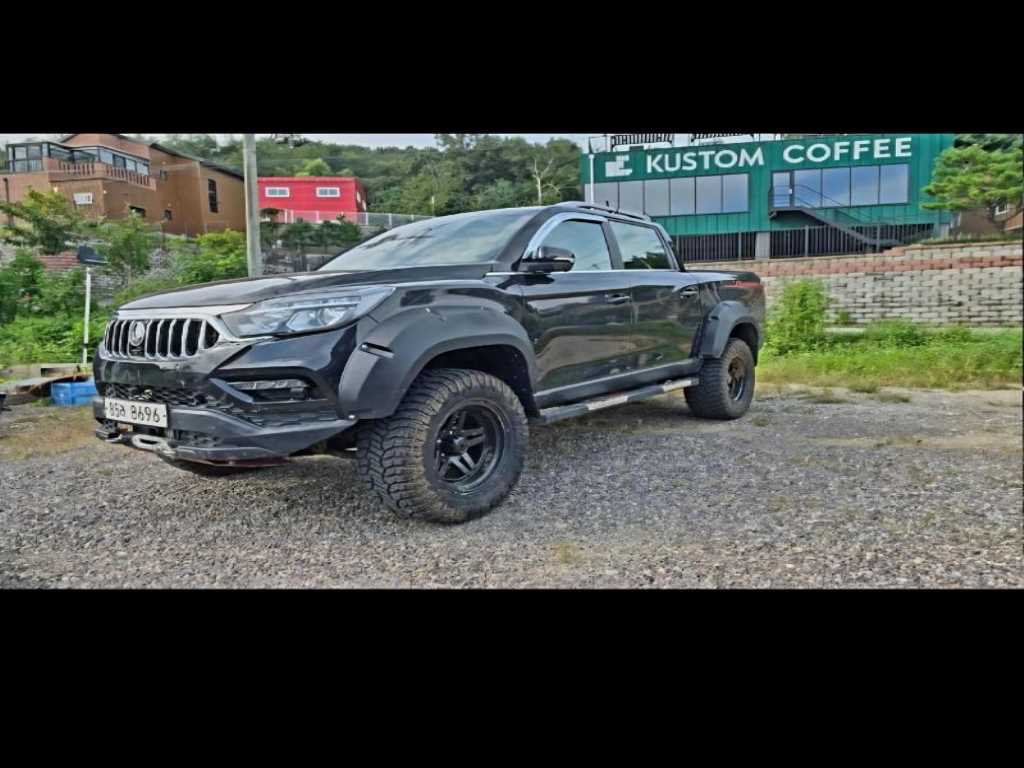 Ssangyong Rexton 2021 Negro - Importación desde Corea - HF Imports Iquique - Foto 1