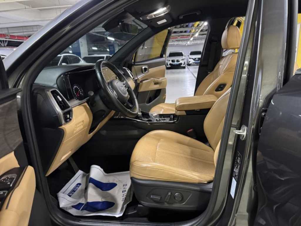 KIA Sorento - Vista 7