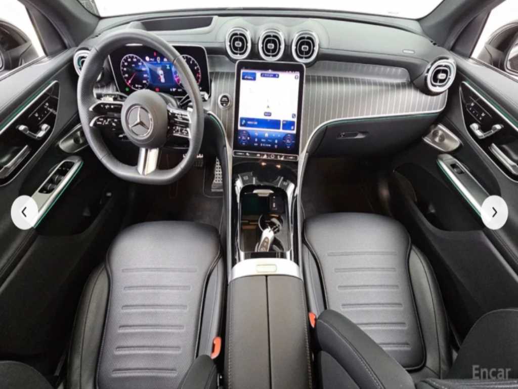 Mercedes Benz GLC Class - Vista 7