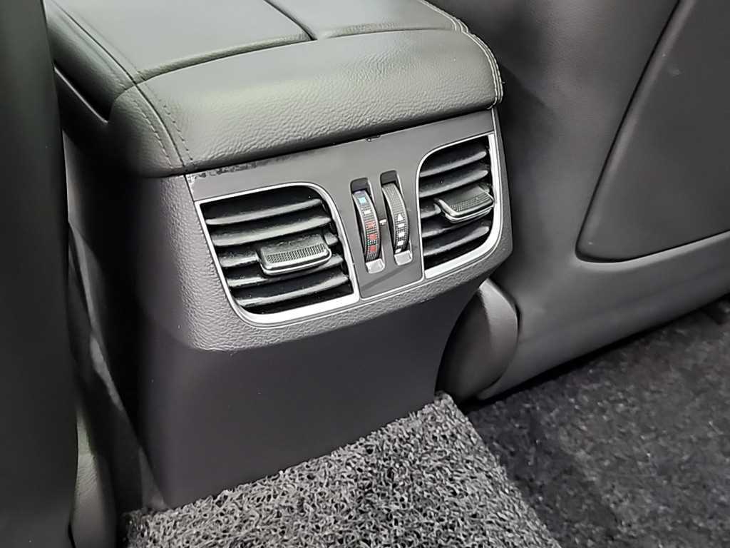 Genesis G80 2019 Negro - Importación desde Corea - HF Imports Iquique - Foto 14