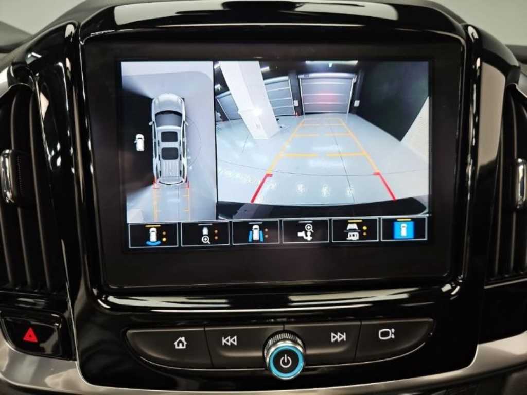 Chevrolet Travers - Vista 10