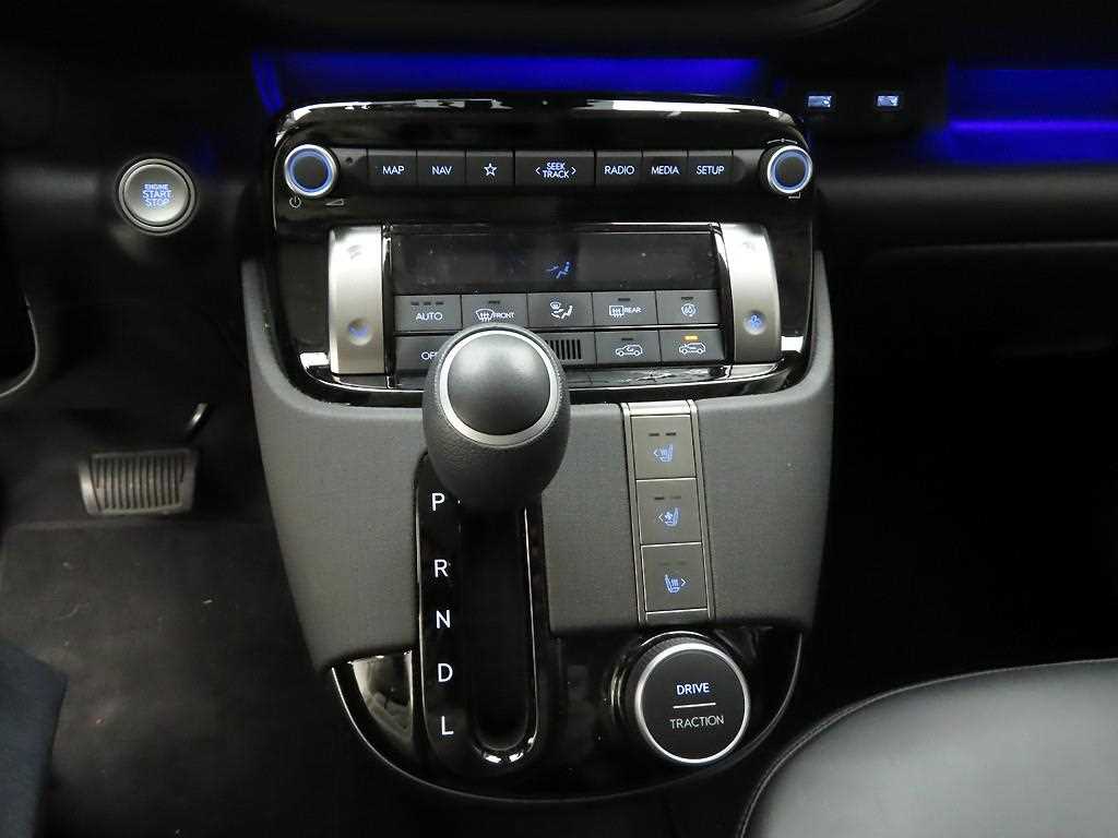 HYUNDAI Casper - Vista 10