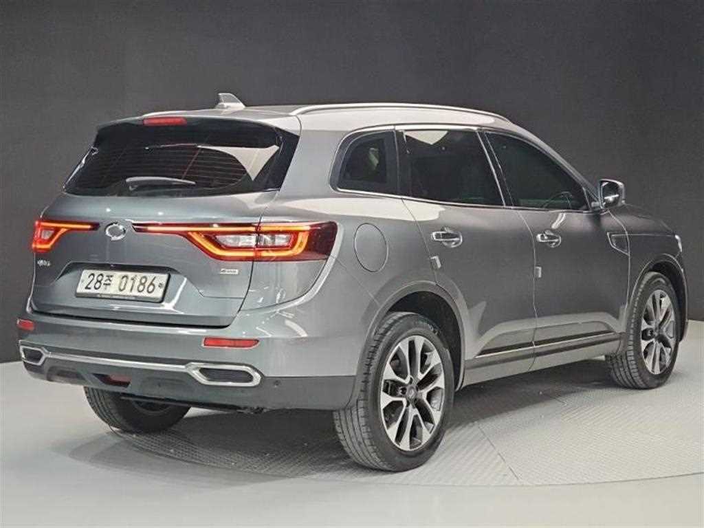 SAMSUNG QM6 - Vista 4