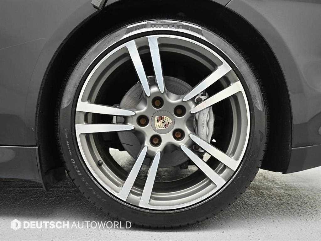 Porsche Panamera - Vista 5