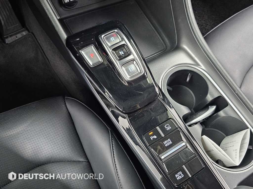 HYUNDAI Sonata - Vista 9