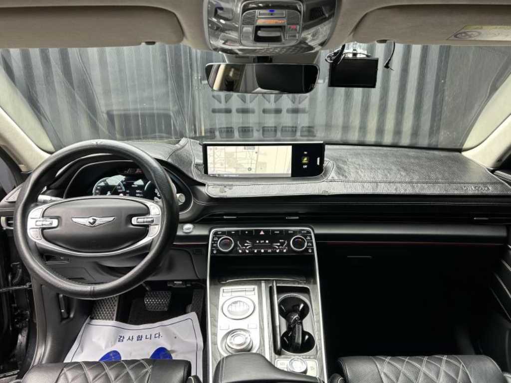 Genesis GV80 - Vista 6