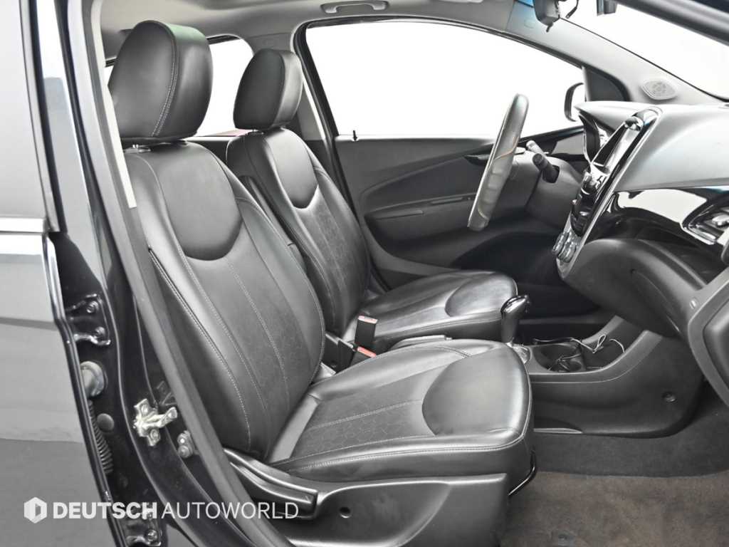 Chevrolet Spark - Vista 10