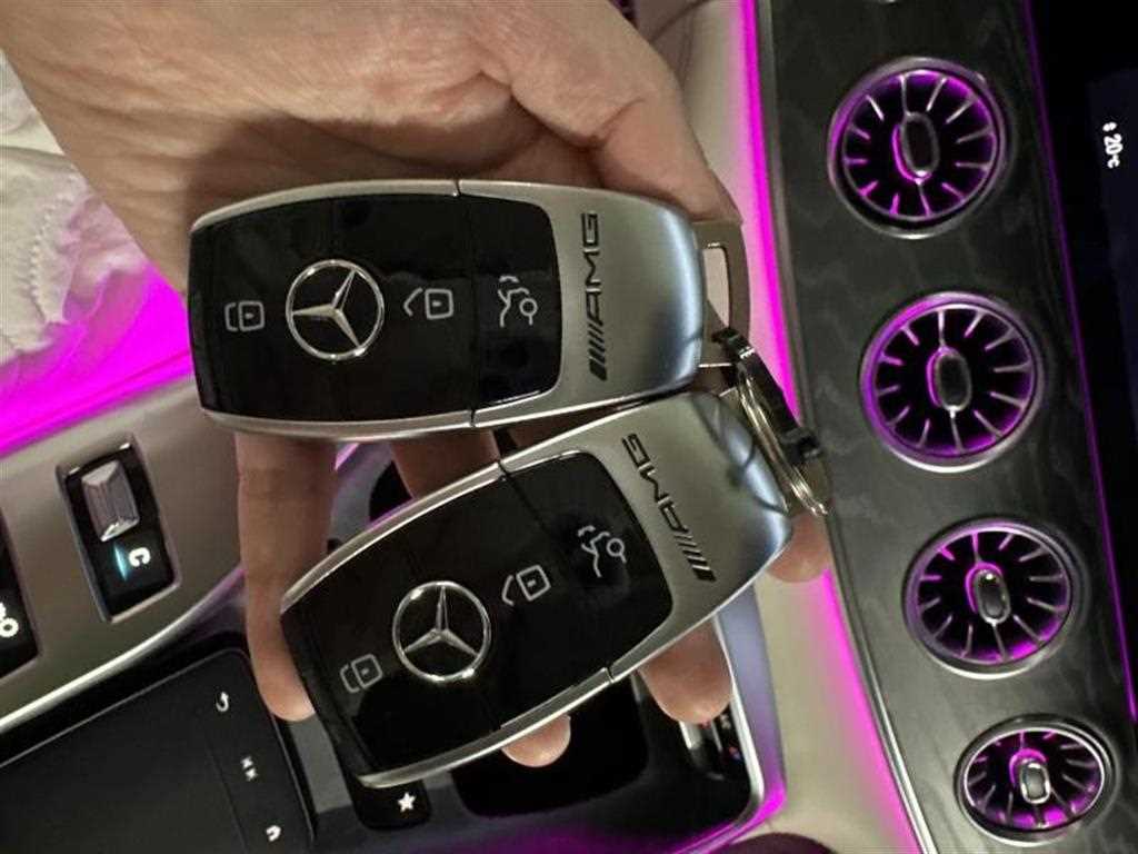 Mercedes Benz AMG GT 2023 Blanco - Importación desde Corea - HF Imports Iquique - Foto 18