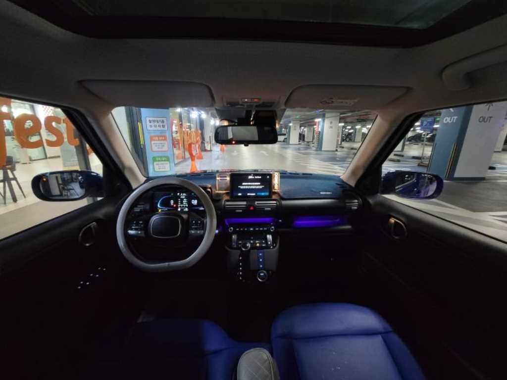 HYUNDAI Casper - Vista 6