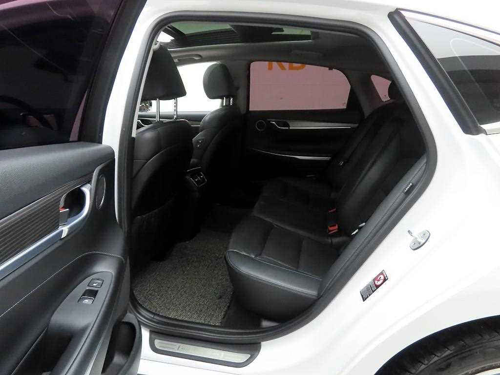 HYUNDAI Grandeur 2018 Blanco - Importación desde Corea - HF Imports Iquique - Foto 13