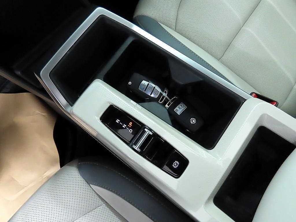 Ssangyong Torres - Vista 10