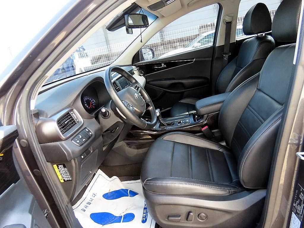 KIA Sorento - Vista 5