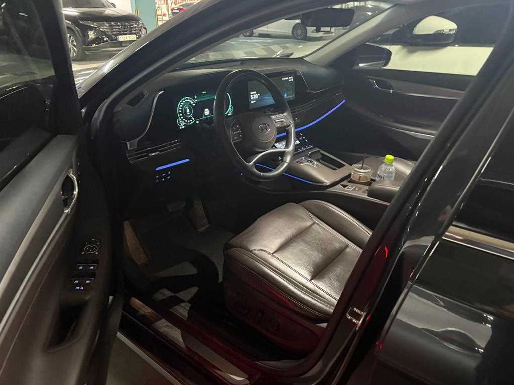 HYUNDAI Grandeur - Vista 4