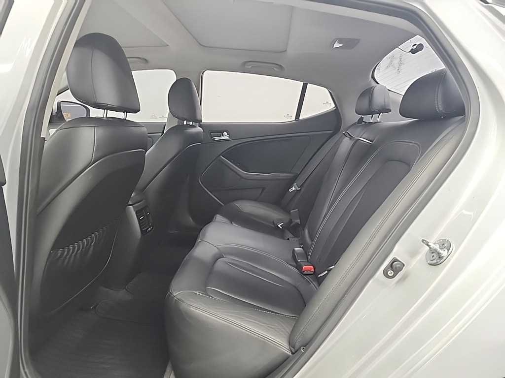 KIA K5 2011 Plateado - Importación desde Corea - HF Imports Iquique - Foto 13