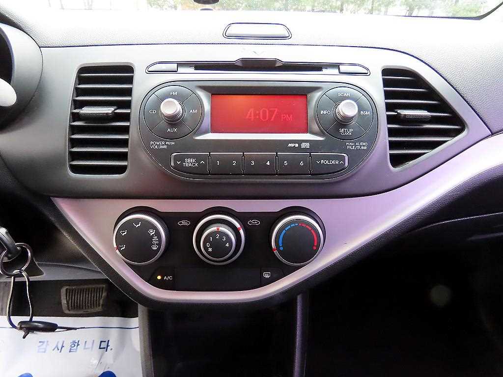 KIA Morning - Vista 12