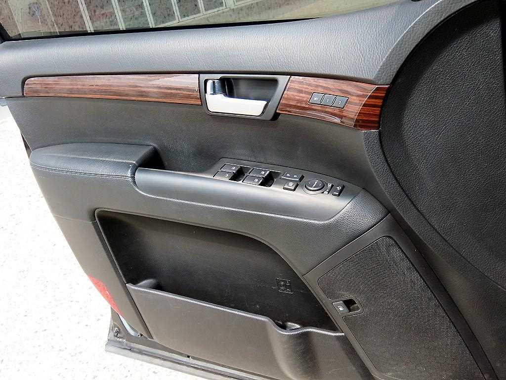 KIA Mohave - Vista 11