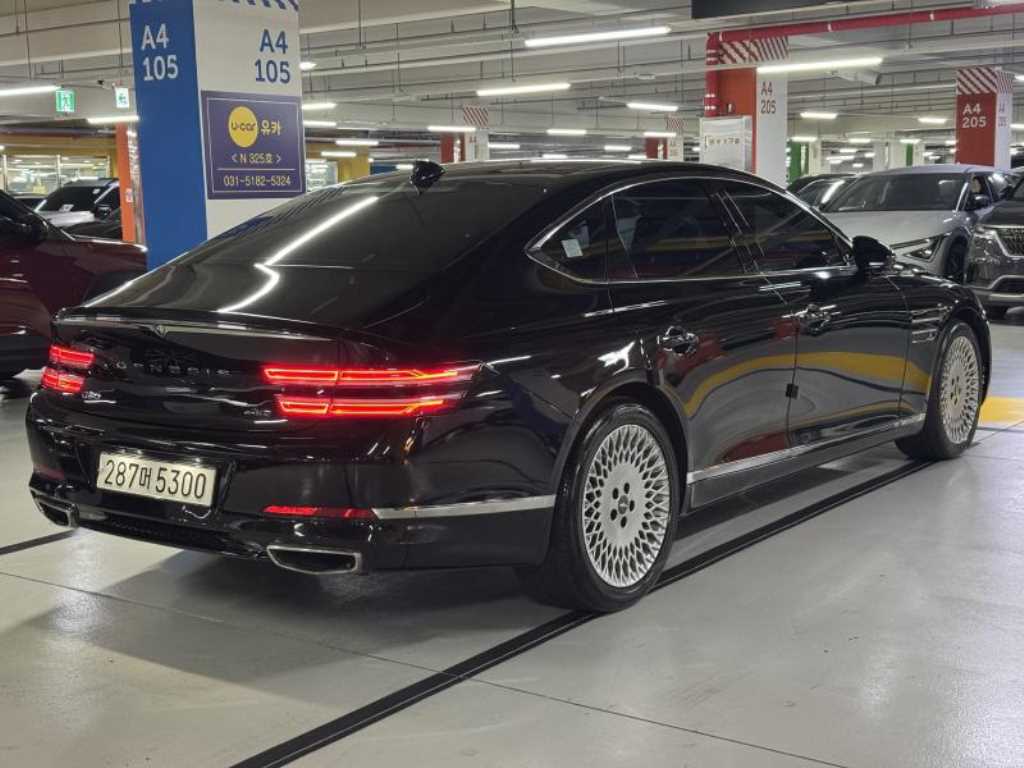 Genesis G80 - Vista 4