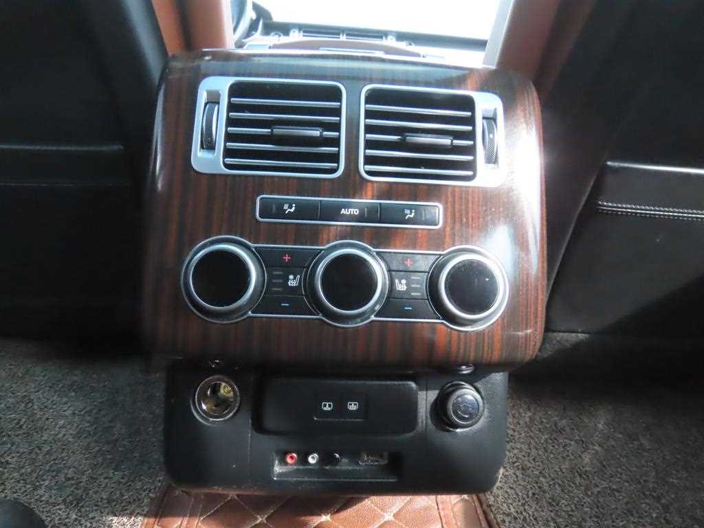 Land Rover Range Rover - Vista 7