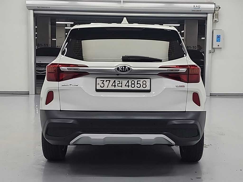 KIA Seltos - Vista 3