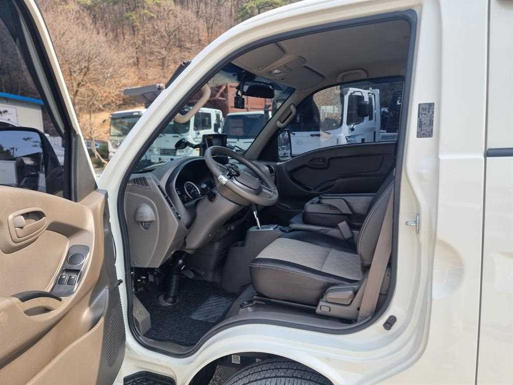 Small Truck Cargo (small) - Vista 7
