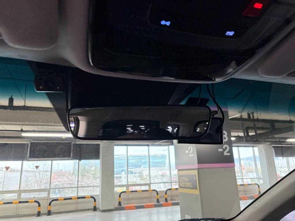 HYUNDAI Staria 2025 Negro - Importación desde Corea - HF Imports Iquique - Foto 13