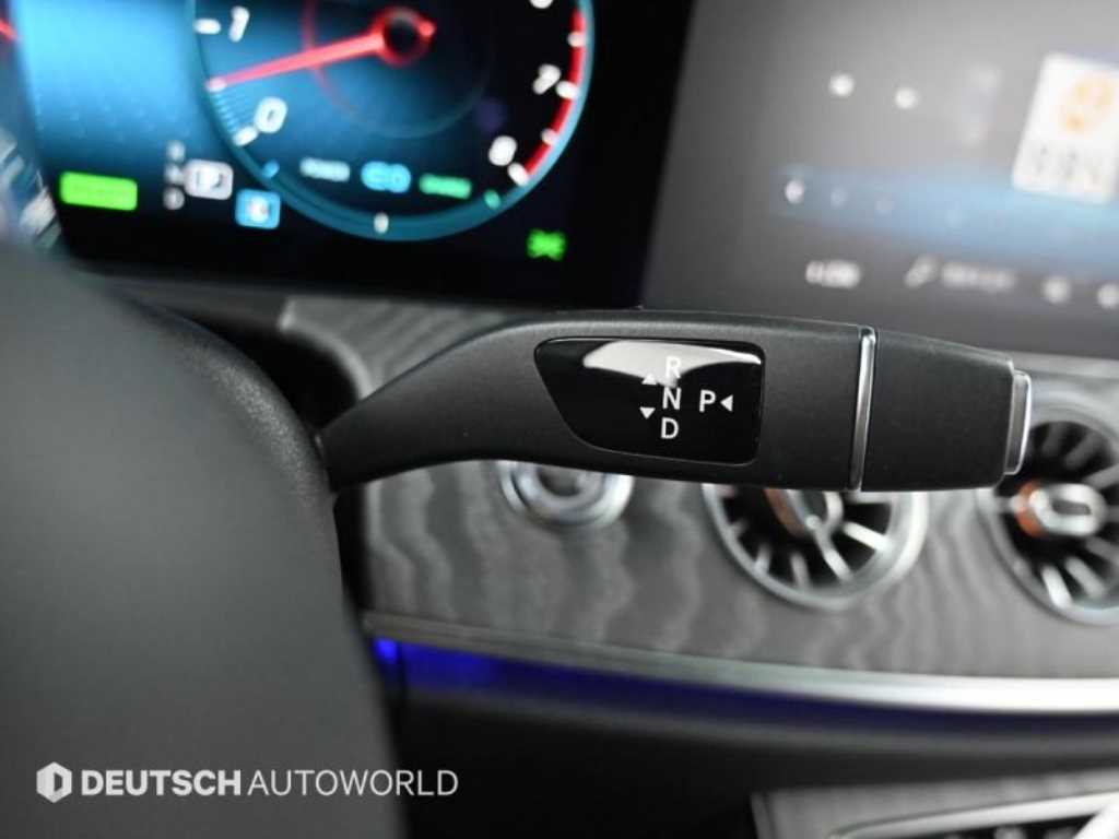 Mercedes Benz E class - Vista 9